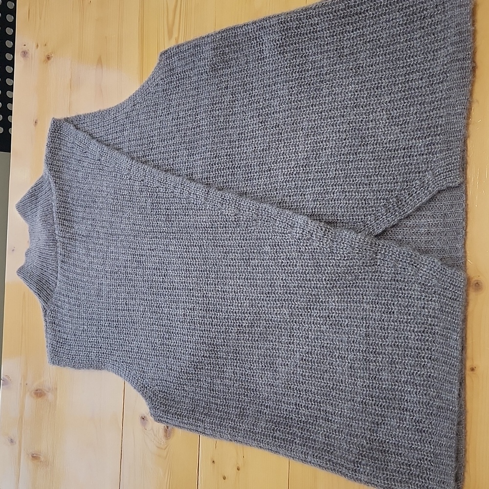 French Connection Crossback Mock Neck Sleeveless Sweater Gray Wool Blend L - Picture 10 of 13